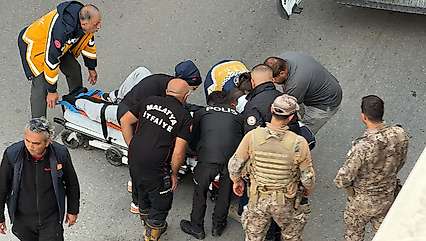 Malatya'da 16 yaşındaki genç alt geçitten atladı
