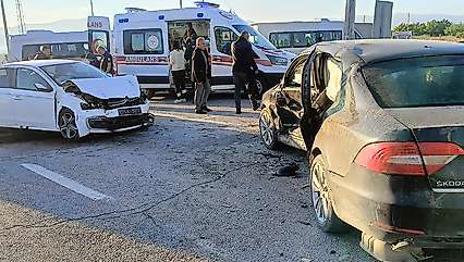 Malatya-Kayseri Yolunda Kaza: 6 Kişi Yaralandı