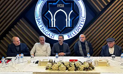 Başkan Bayram Taşkın, Battalgazi Muhtarlarıyla Yeşilçam'da Bir Araya Geldi