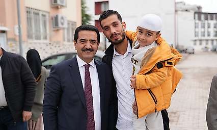 Başkan Bayram Taşkın Nuriye Mahallesi'nde Vatandaşların Taleplerini Dinledi