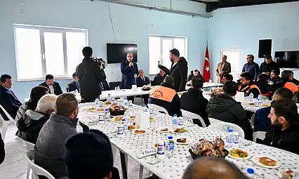 Başkan Geçit'ten Kar Mesaisindeki Fen İşleri Personeline Teşekkür