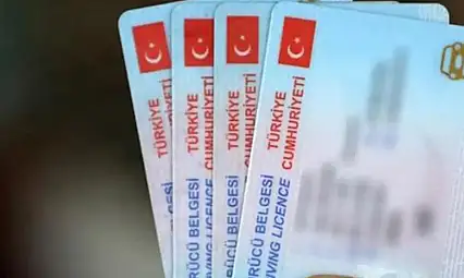 Eski tip ehliyetleri yenilemek için 1 Ağustos'a kadar süre var