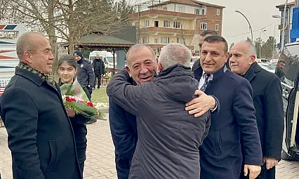 Gürsel Tekin'den Yazıhan'da CHP Yönetimine Sert Tepki