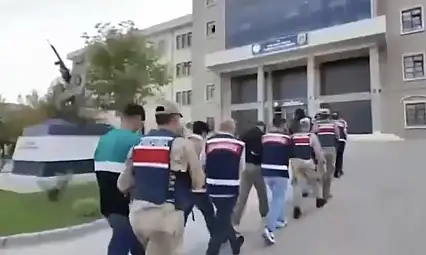 Jandarma'dan Büyük Operasyon: 181 Aranan Şahıs Yakalandı