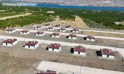 Kale İlçesi Bent Mahallesi'nde Yeni Evler Hak Sahiplerine Verildi