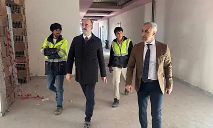 Kaymakam Sungur TOKİ'deki okul inşaatlarını inceledi