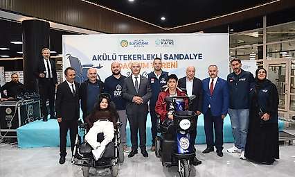 Malatya'da İhtiyaç Sahiplerine 80 Akülü Tekerlekli Sandalye Desteği