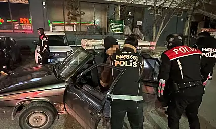 Malatya'da Sokak Satıcılarına Darbe: 8 Tutuklama