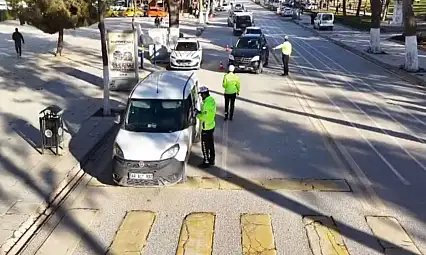 Malatya'da Yaya Geçidi Denetimleri: Kurala Uymayan Sürücülere Ceza