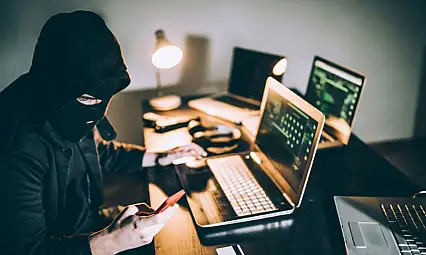 Mobil Oyunlarda Yeni Dolandırıcılık Yöntemi: Kartlar Sessizce Boşaltılıyor