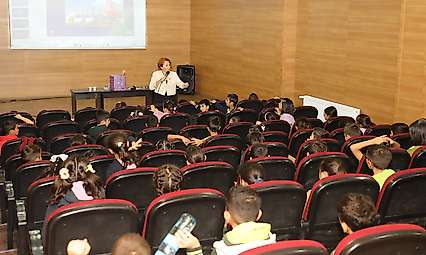 Pütürge'de öğrenciler masalın büyülü dünyasıyla buluştu