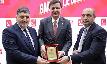 Saadet Partisi İl Başkanlığında Avukat Hamza Paşahan dönemi.