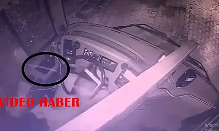 Trafikte Dehşet Anları: Otobüse Silahla Ateş Açan Saldırgan Yakalandı