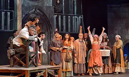 Victor Hugo'nun Ölümsüz Eseri Malatya'da Sahneye Çıkıyor