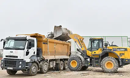 Yeşiltepe'de Hafriyat Alanı Temizlendi, Mahalle Nefes Aldı!