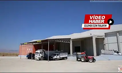 Lisanslı kuru kayısı deposu üreticiye büyük katkı sağlıyor