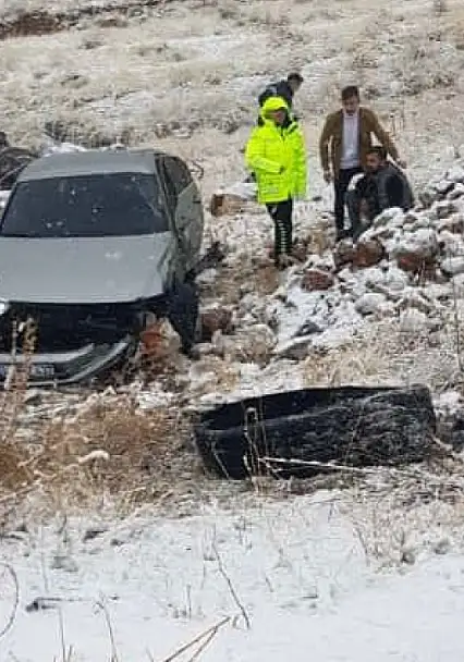 Doğanşehir'de Kar Yağışı Kazaya Neden Oldu: 1 Yaralı