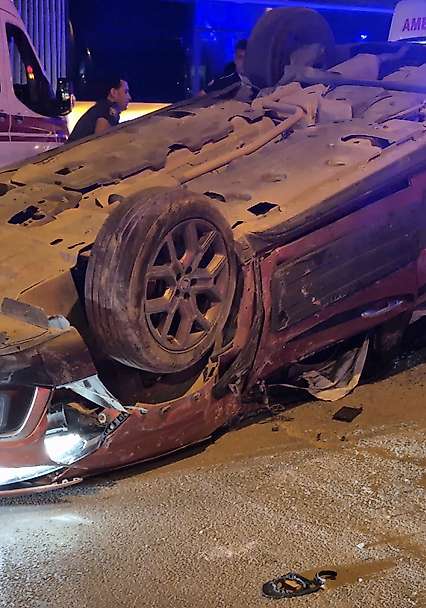Malatya'da Feci Kaza: Otomobil Ters Döndü, 2 Yaralı