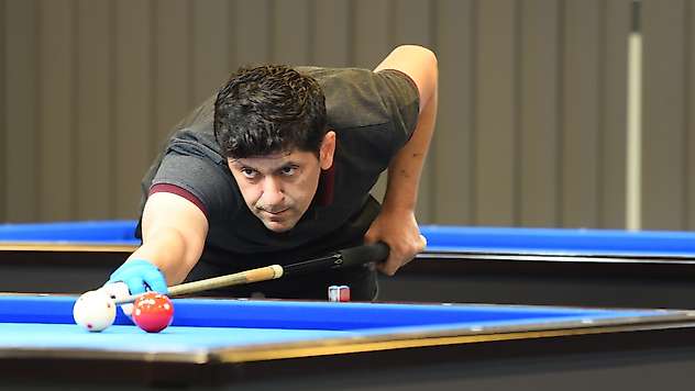 15 Temmuz 3 Bant Bilardo Şampiyonası'nda Şampiyon Erkan İlbey Elbir