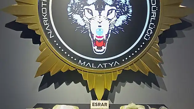 2 kilo 785 gram Toz Esrar maddesi ele geçirildi