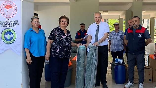 20 Üreticiye İyi Tarım Ekipmanı, 63 Üreticiye İse Kurutma Filesi Dağıtıldı