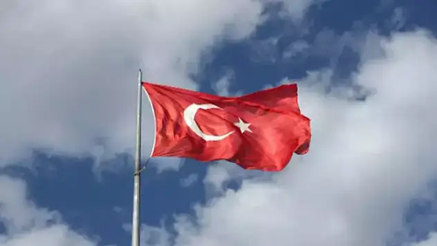 22-23 Nisan 2025 resmi tatil durumu