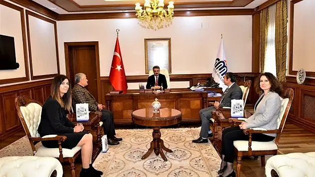 24 Kasım'da Vali Baruş'a Öğretmenlerden Ziyaret