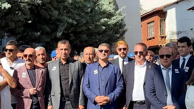 26 yaşında son yolculuğuna uğurlandı