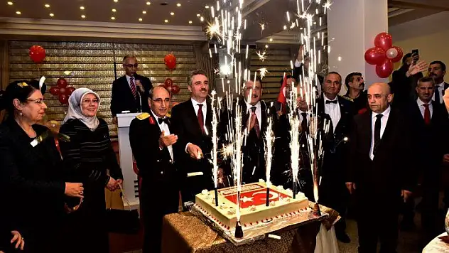 29 Ekim Cumhuriyet Bayramı Kabul Töreni Düzenlendi