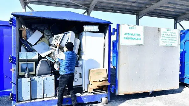 3.244 Kg. Atık Elektrik ve Elektronik Eşya Toplandı