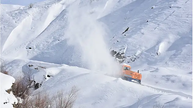 343 Yerleşim Yerine Ulaşım Sağlanamıyor