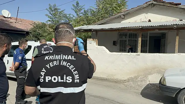 40 Yaşındaki Adam Evinde Ölü Bulundu