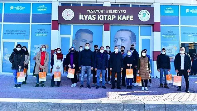 500 Öğrenciye TYT Deneme Seti Hediyesi