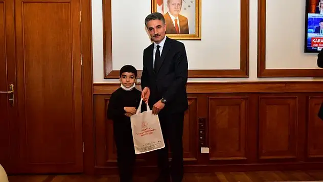 58. Kütüphane Haftası Nedeniyle Vali Baruş'a Ziyaret