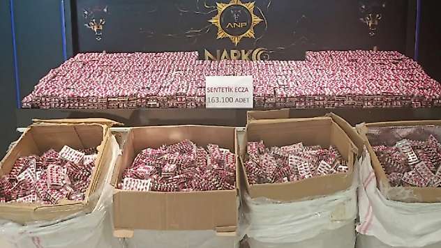 75 ilde uyuşturucu operasyonu: 767 kilogram madde ve 3,3 milyon hap ele geçirildi