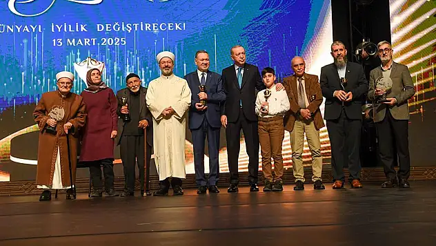 '8. Uluslararası İyilik Ödülleri' sahiplerini buldu