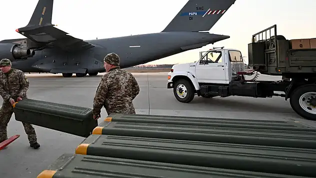 ABD, Ukrayna'ya mühimmat sevkiyatını durdurdu