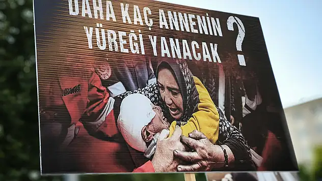 Açlıktan ölen Gazze'ye karşı bu sessizlik ihanettir!