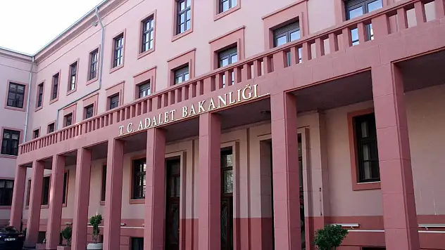 Adalet Bakanlığı 5 bin yeni personel alacak