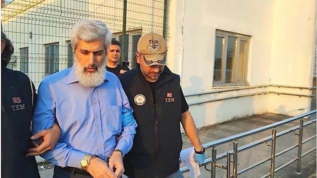 Adana'da Furkan Vakfı'na Operasyon: Alparslan Kuytul ve Eşi Gözaltında