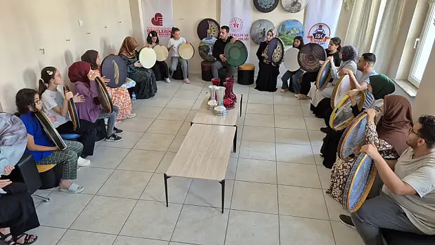 Afet Bölgesi Gençleri İçin Müzik, Dans ve Sporla Moral Zamanı