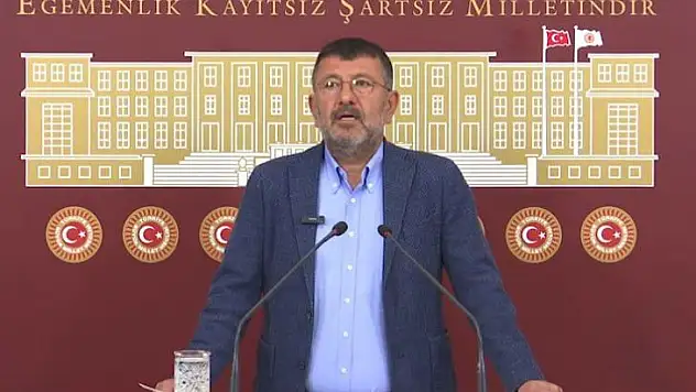 Ağbaba: 'İkizce'de fay incelenip inşaatlar ona göre devam etmeli'