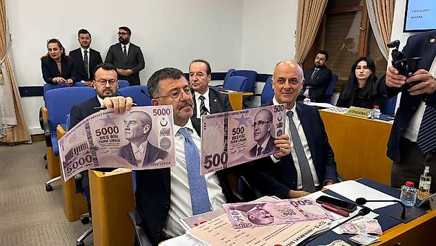 Ağbaba: 'Türk Lirası Hepimizin İtibarıydı, Bu İtibar Yok Oldu'