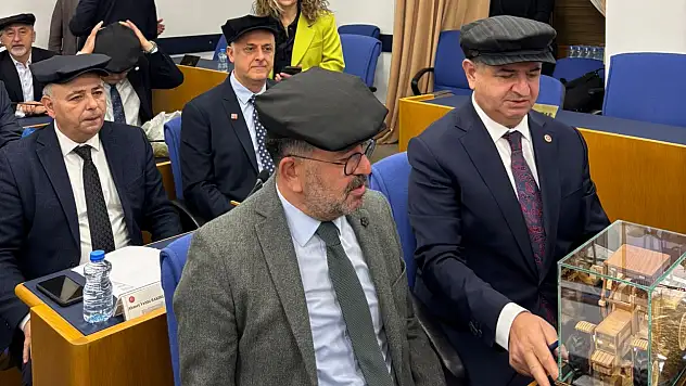 Ağbaba, 'Üreticiye Faizsiz Nefes Kredisi Verilmesi Lazım'