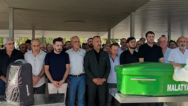 Ahmet Zafer, Malatya Şehir Mezarlığı'nda Son Yolculuğuna Uğurlandı