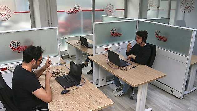 AİLEM uygulaması sayesinde 268 bin çağrıya çeviri desteği sağlandı