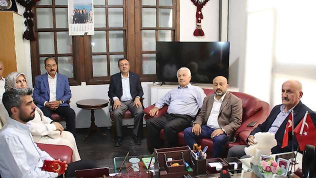 AK Parti İl Başkanı Ali Bakan'dan Keskin'e Ziyaret: 'Malatya İçin Ses ve Soluk Oluyorsunuz'