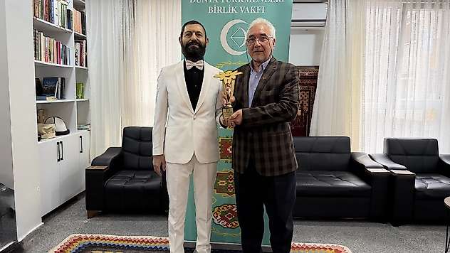 Akif Manaf'a 'Barış için İnsanlık Ödülü'