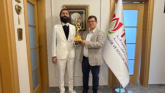 Akif Manaf'a 'Lübnan-Türkiye Dostluk ve Barış Ödülü'