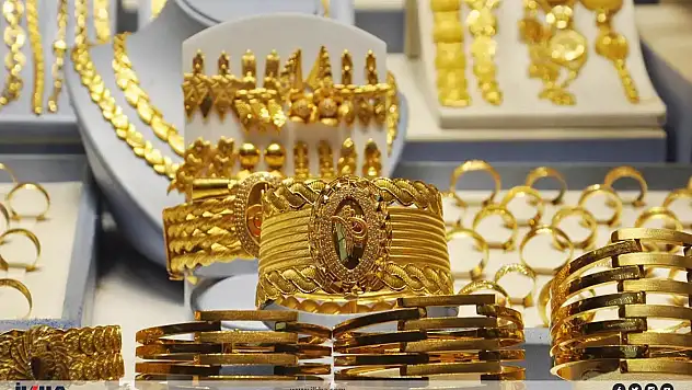 Altın Fiyatları Yataya Döndü: Ons 3.391 Dolar, Gram 4.477 TL